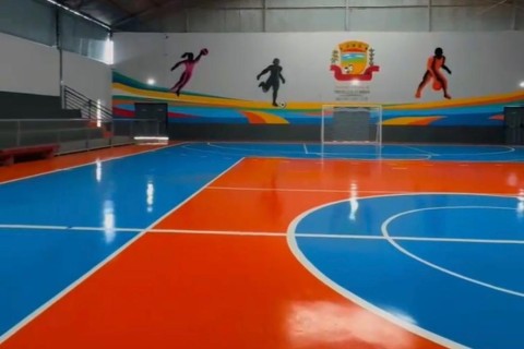 Poliesportivo Vander Ferreira da Silva é reinaugurado com grande participação popular e investimento de R$ 300 mil